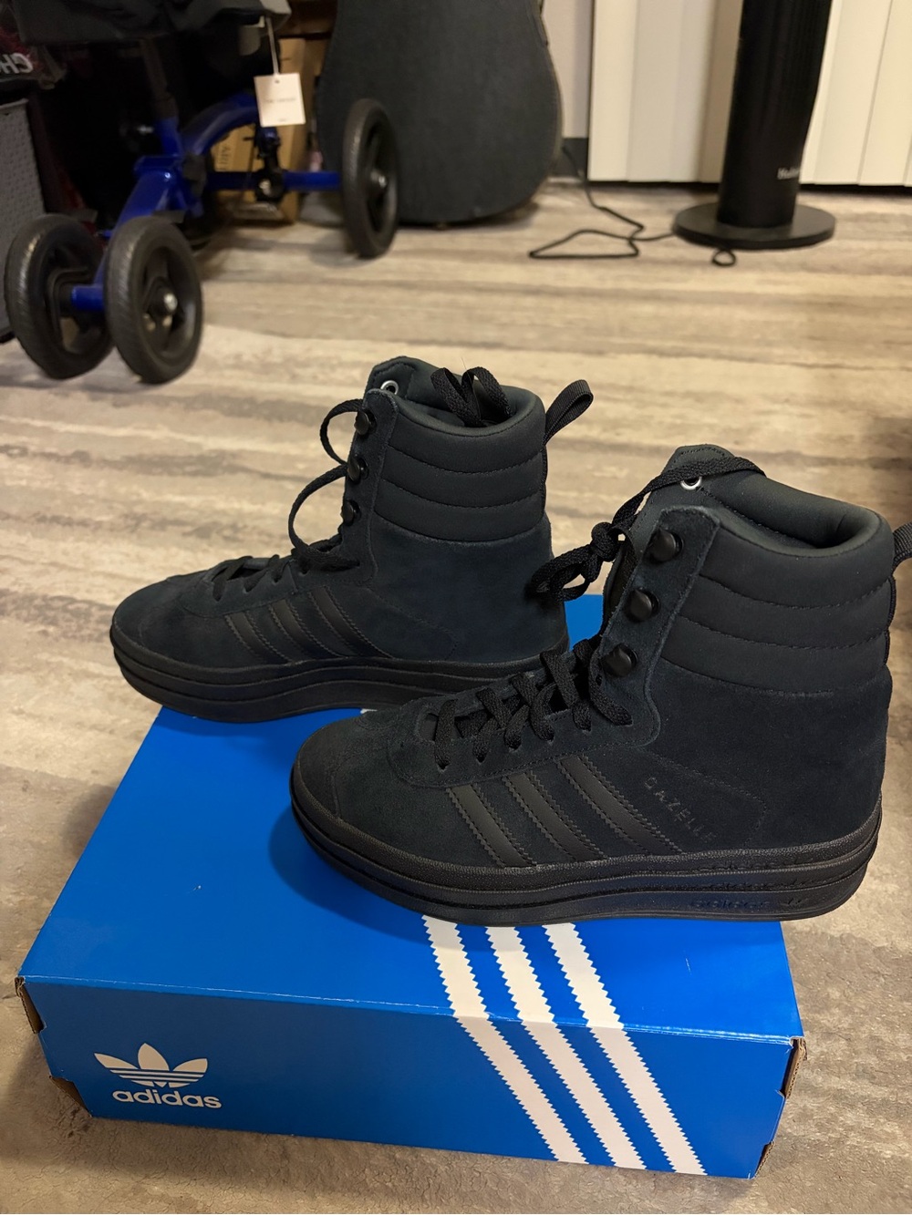 Adidas gazelle boot black women’s 5.5